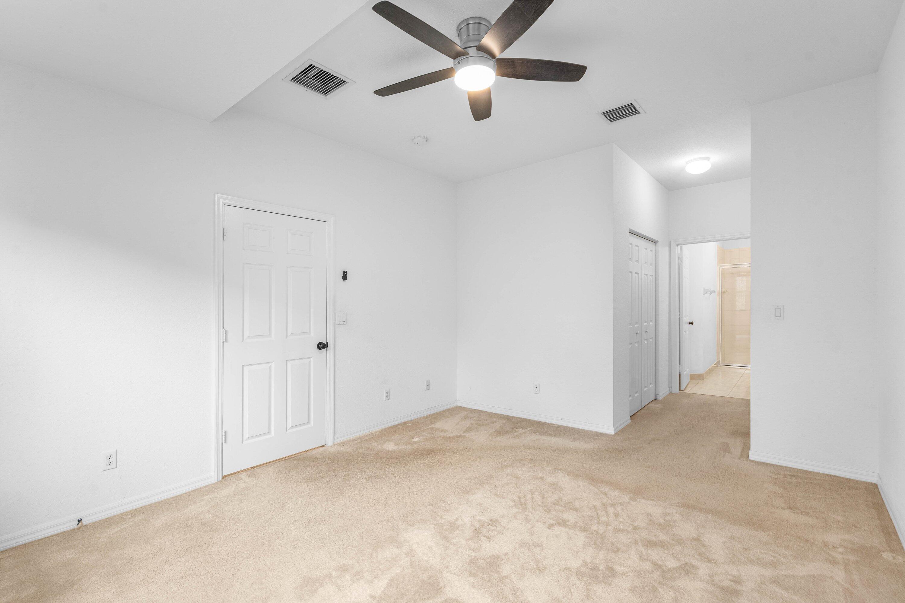 LEGENDS AT THE GARDENS CONDO - Residential Lease