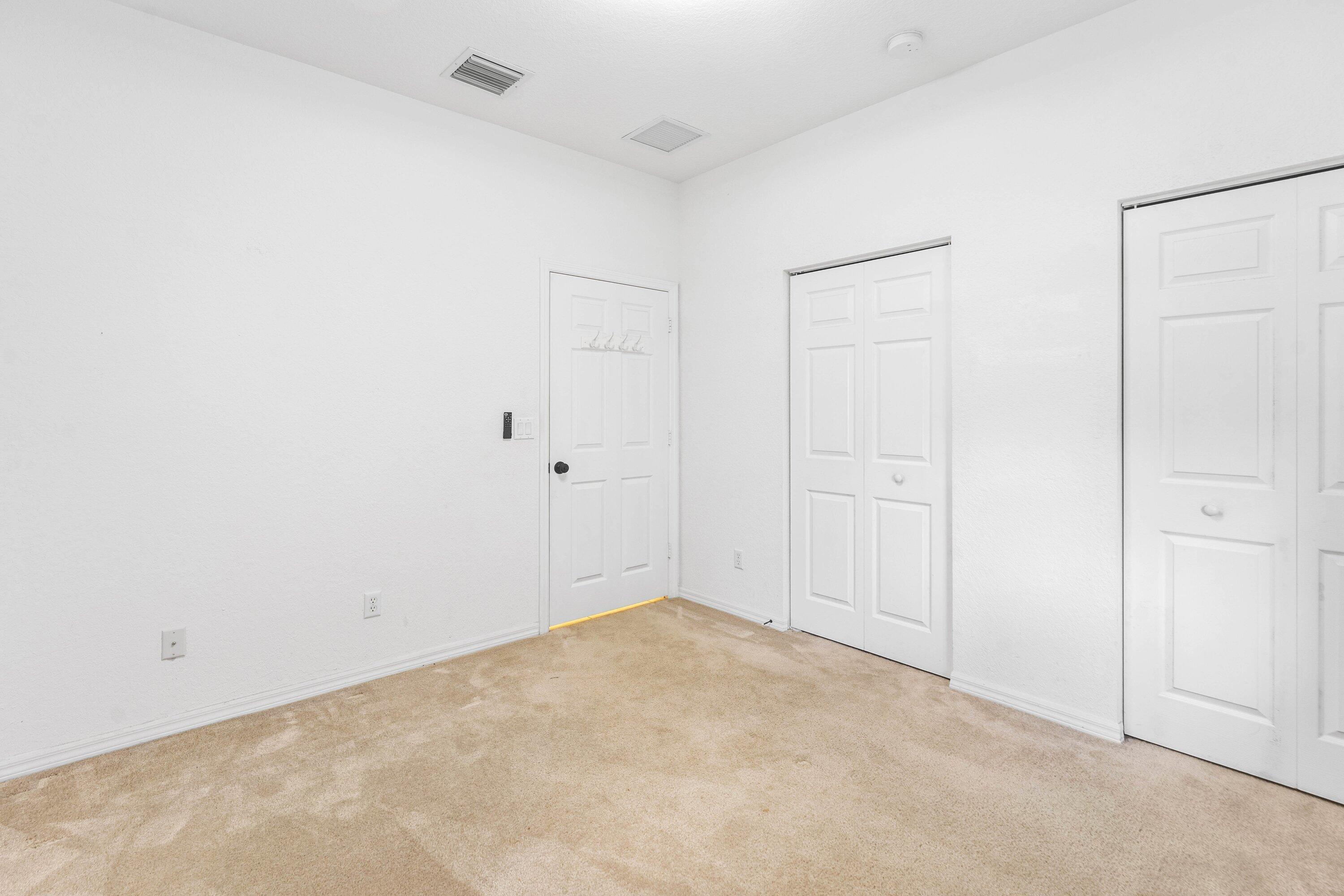 LEGENDS AT THE GARDENS CONDO - Residential Lease