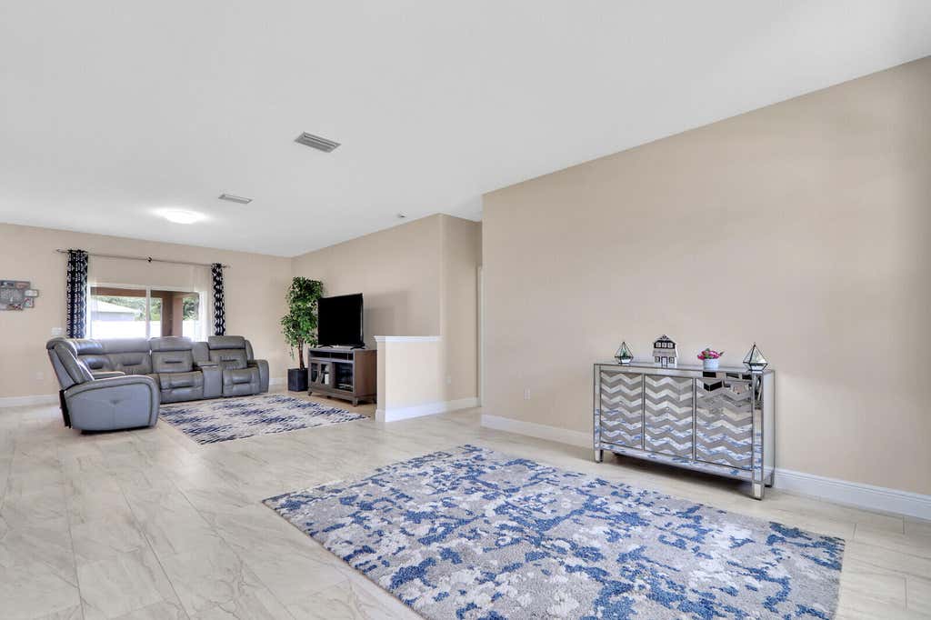 Photo of 3272 SW Constellation Road, Port Saint Lucie, FL 34953 (MLS # R10993972)