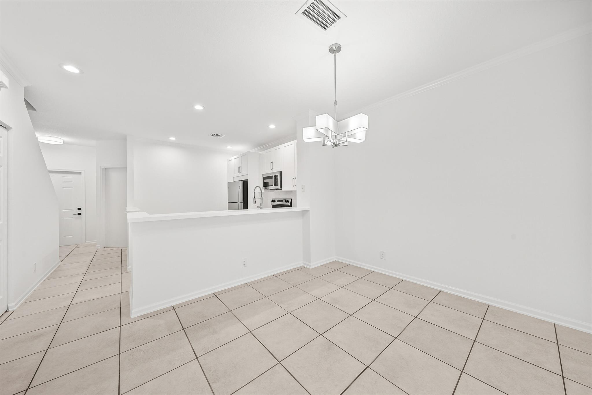 MELROSE PUD VERONA LAKES - Residential Lease