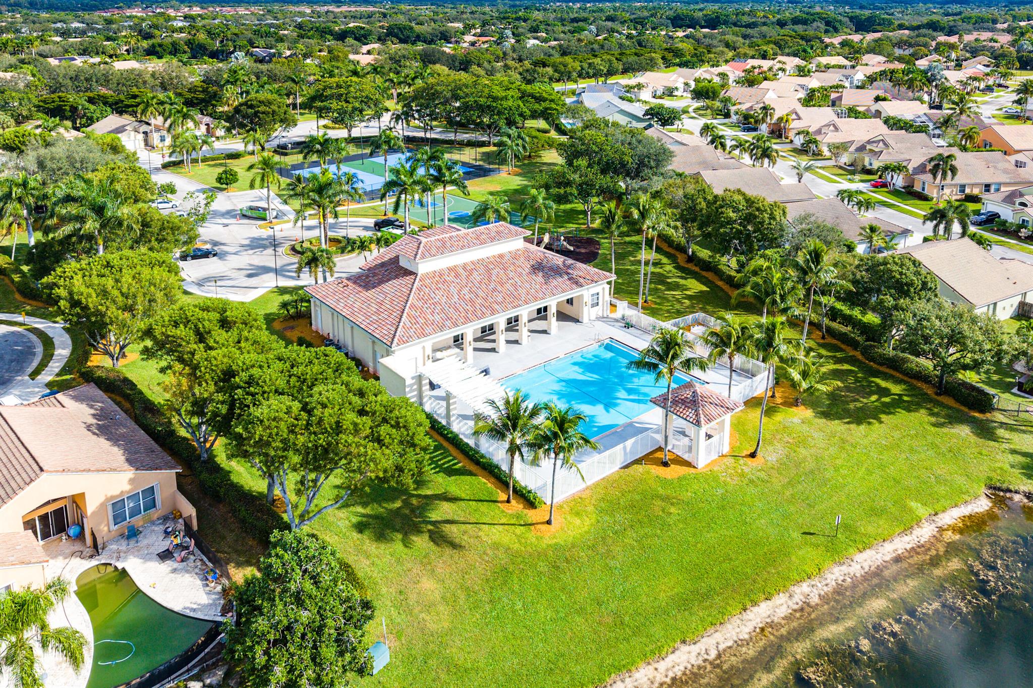 MELROSE PUD VERONA LAKES - Residential Lease