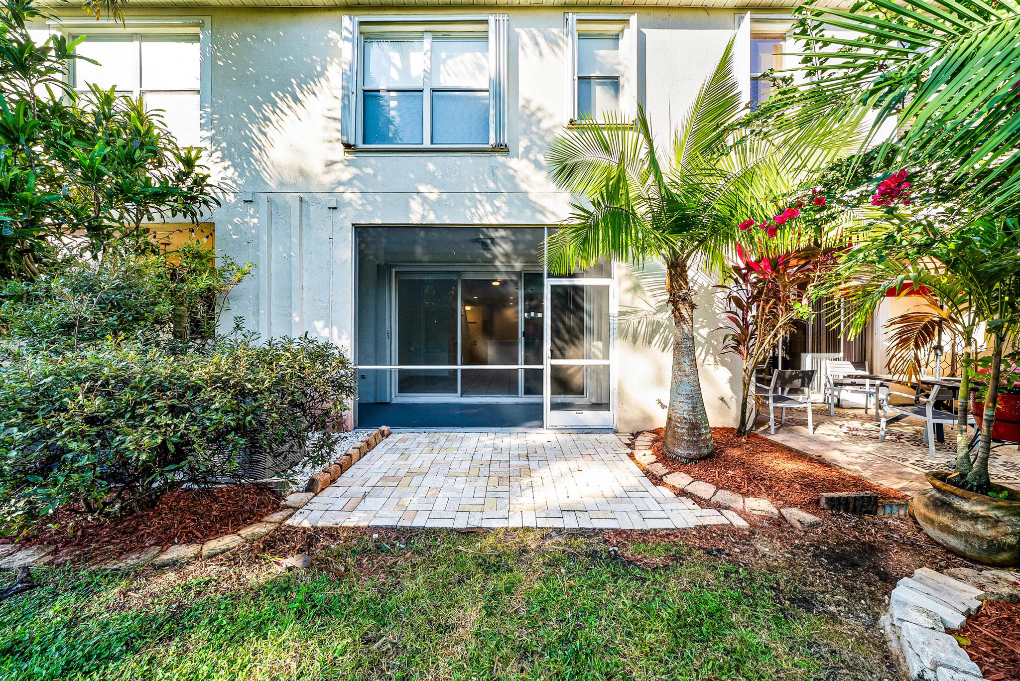 MELROSE PUD VERONA LAKES - Residential Lease