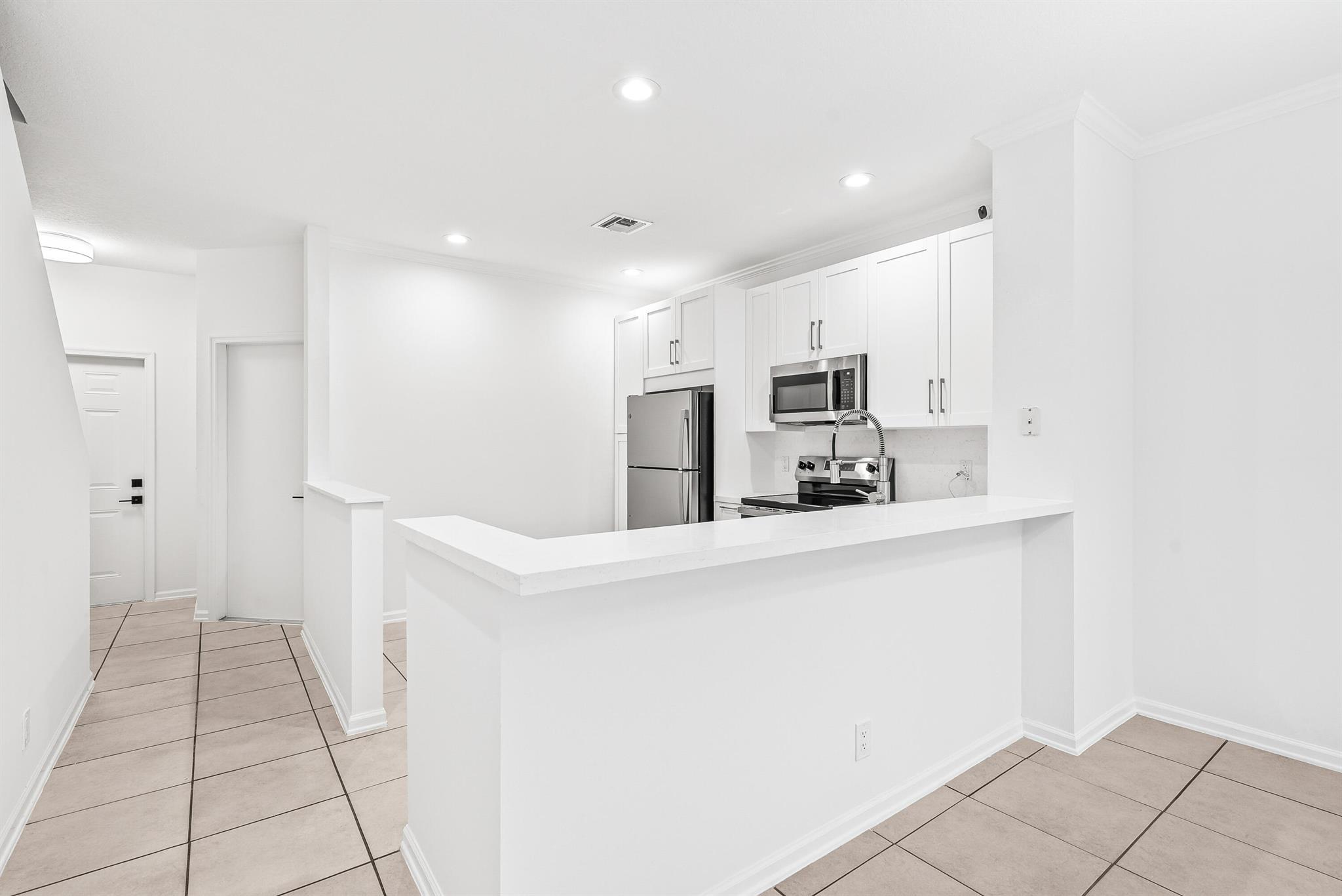 MELROSE PUD VERONA LAKES - Residential Lease