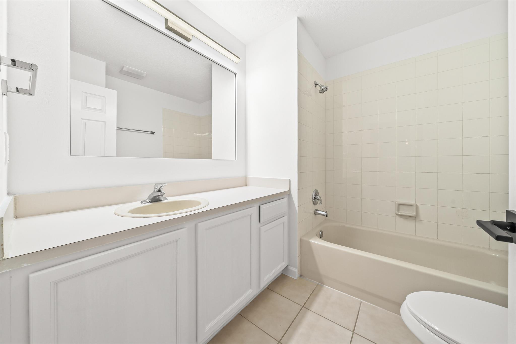 MELROSE PUD VERONA LAKES - Residential Lease