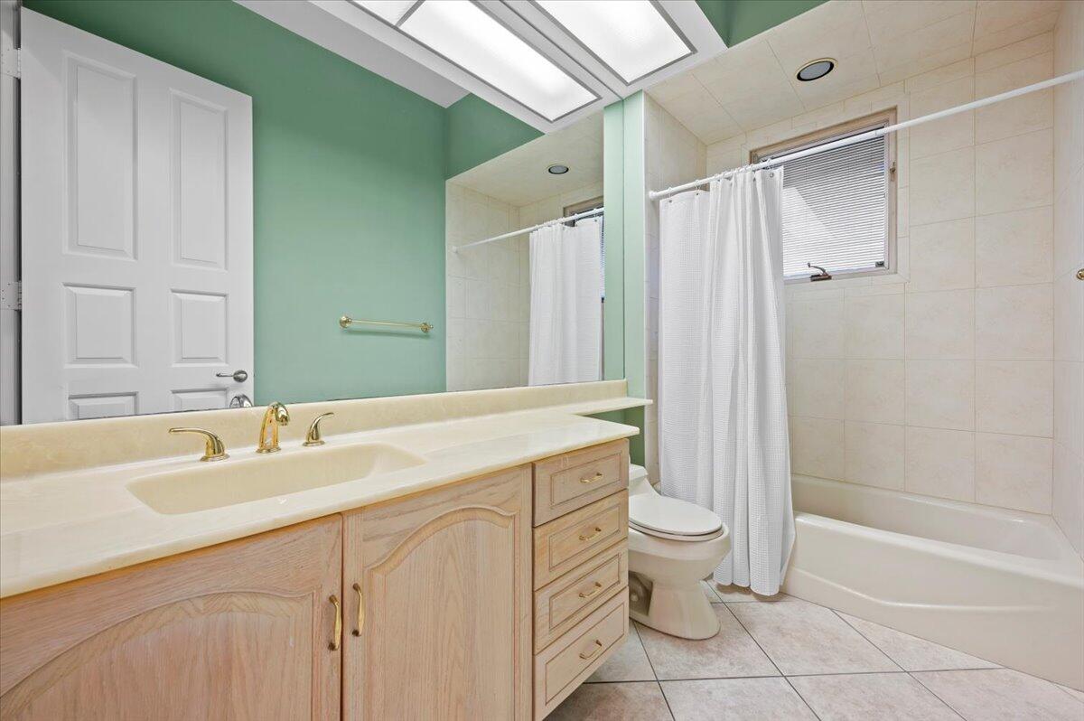 FRENCHMANS CREEK 2 - Residential