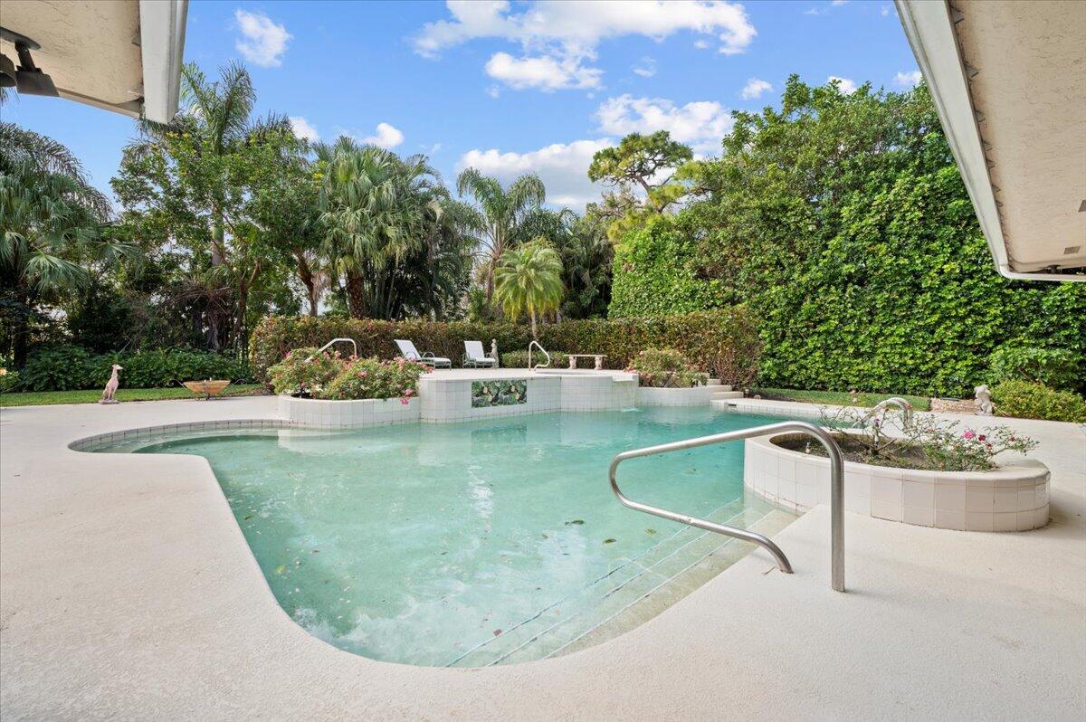 FRENCHMANS CREEK 2 - Residential