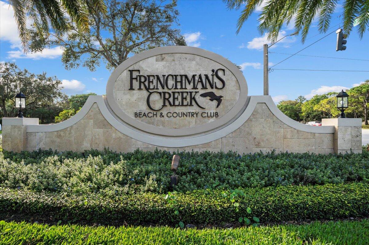 FRENCHMANS CREEK 2 - Residential