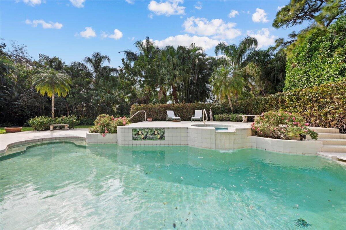 FRENCHMANS CREEK 2 - Residential