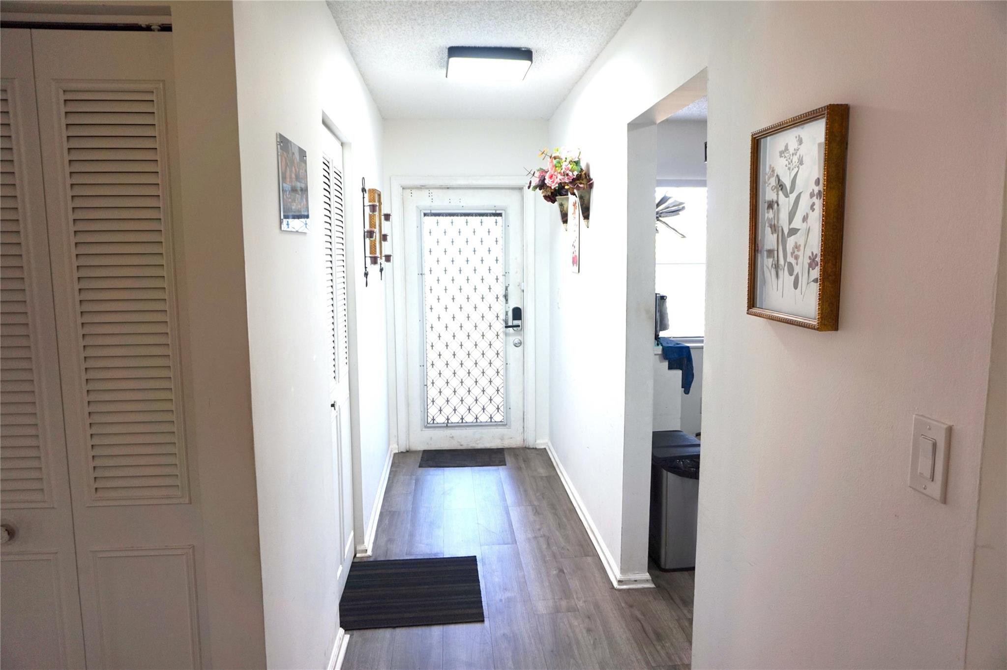 Palm Lakes Condo - Residential