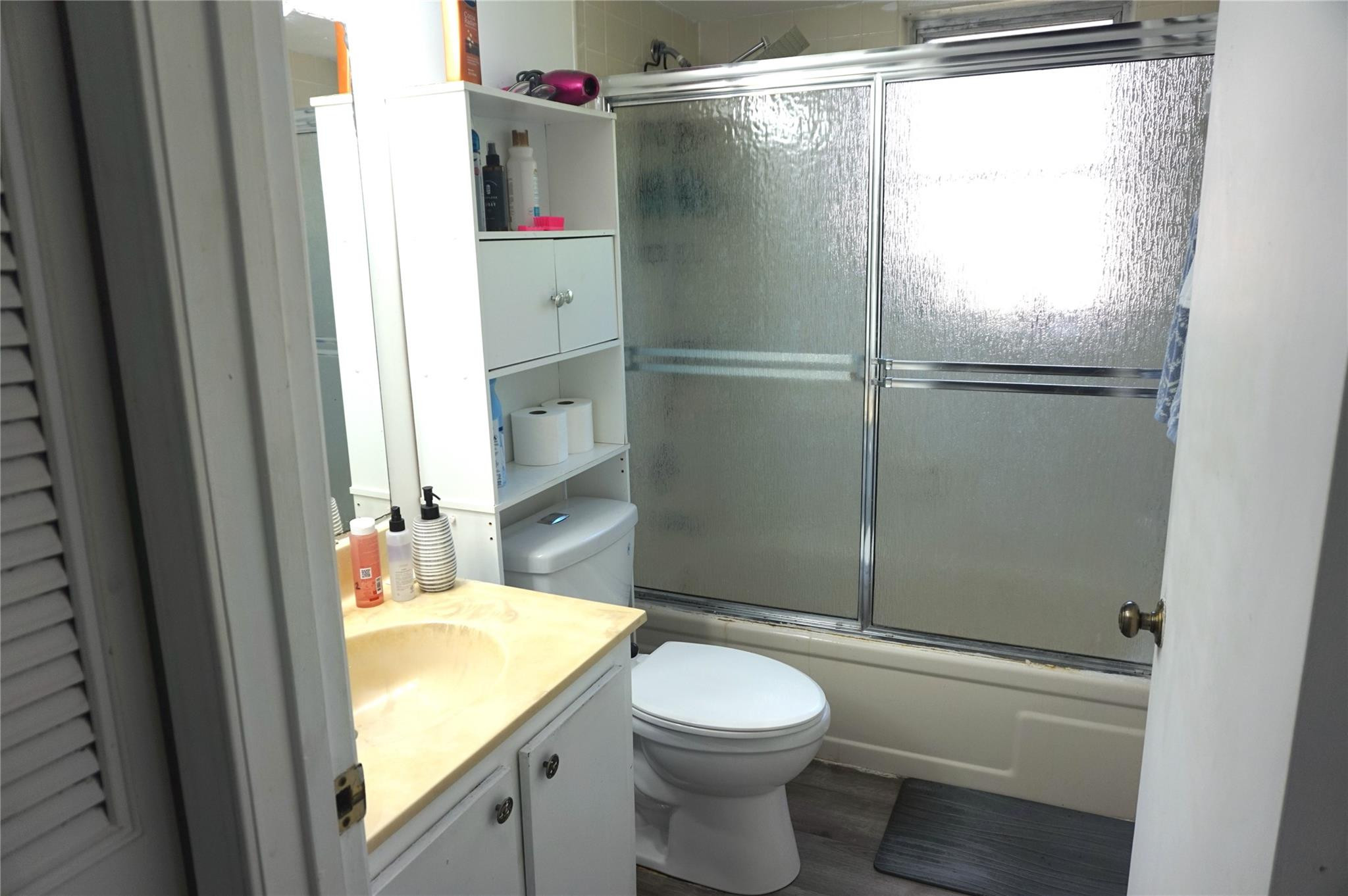 Palm Lakes Condo - Residential