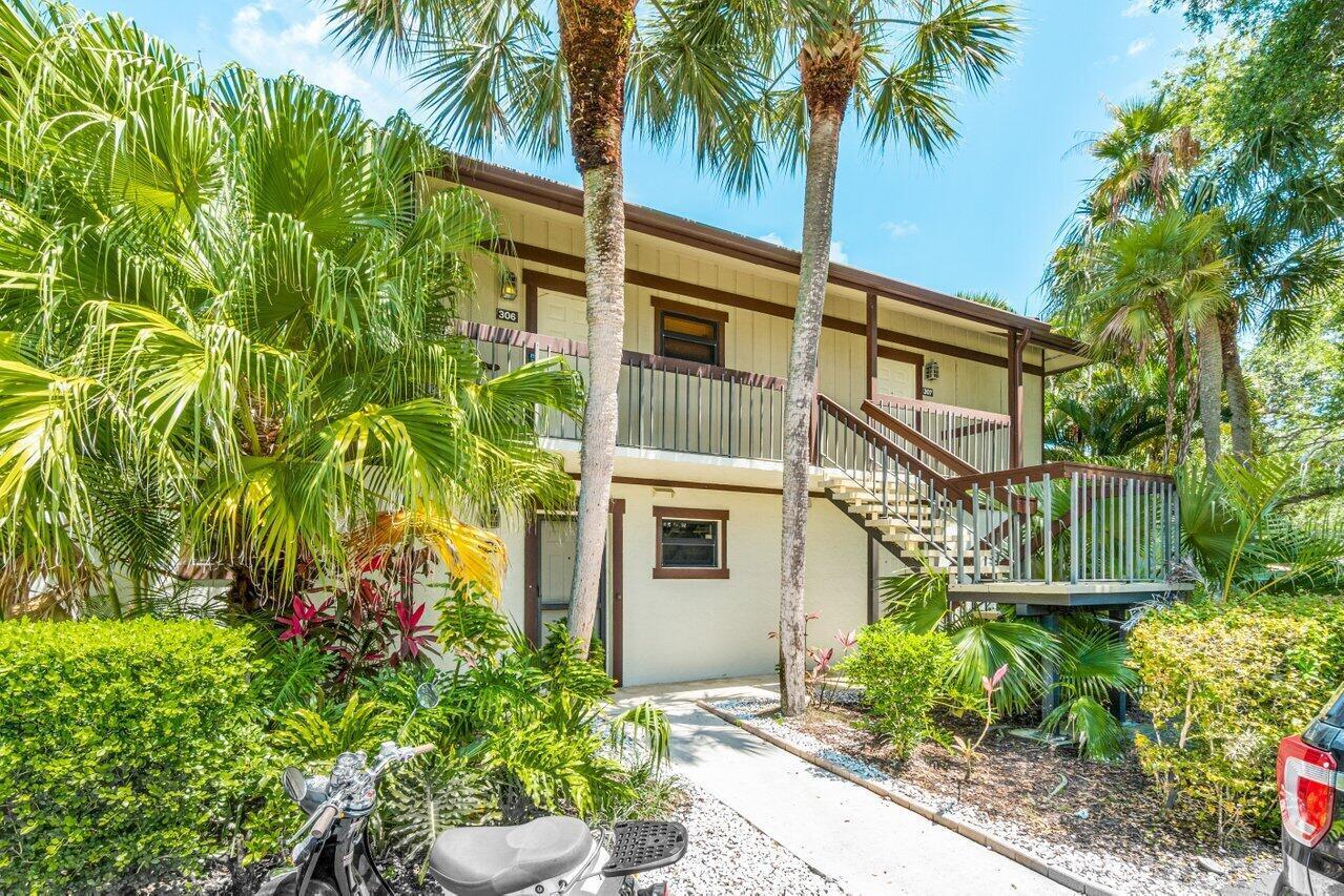 13334 Polo Club Road 206