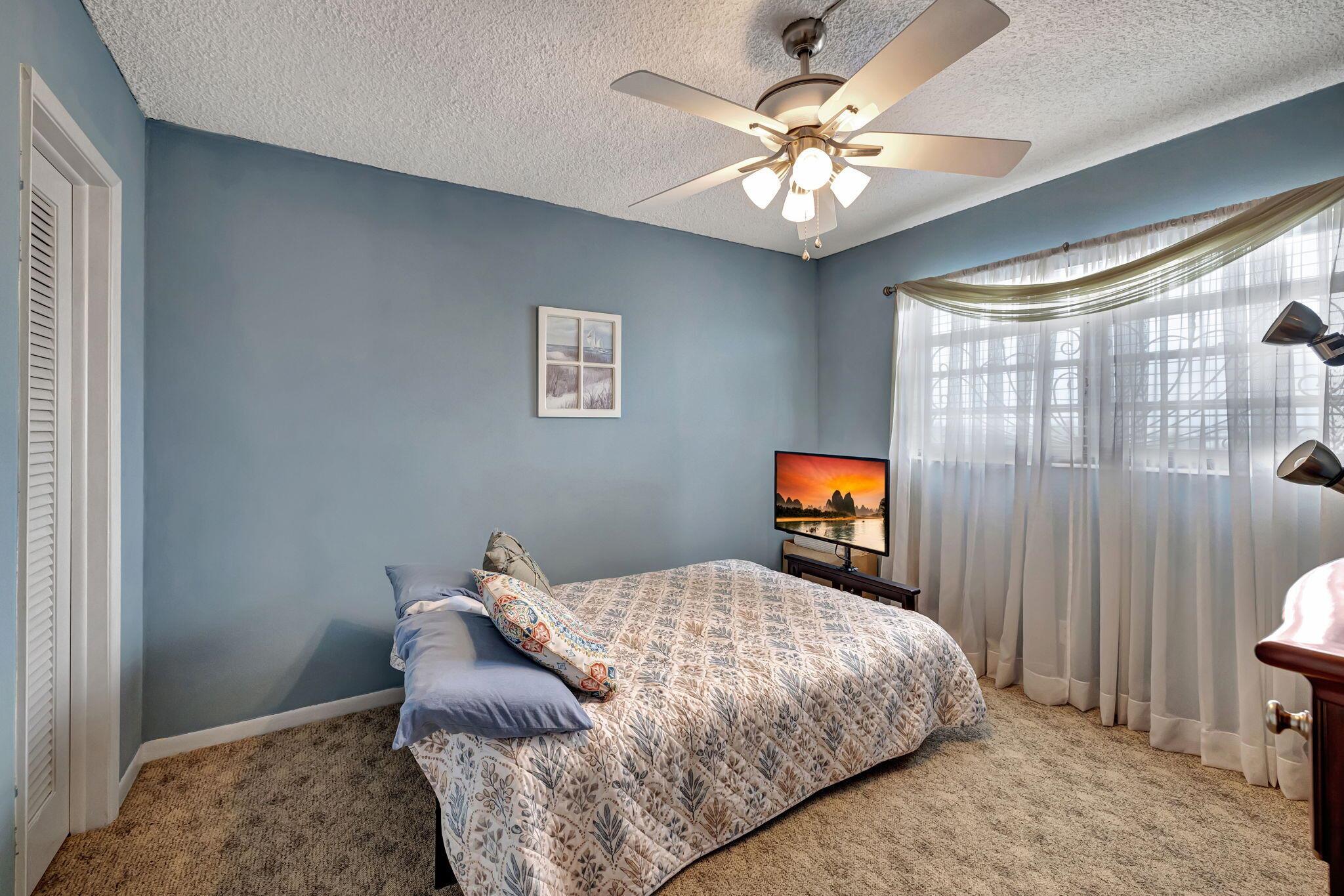 GARDEN-AIRE VILLAGE SOUTH - Residential Lease