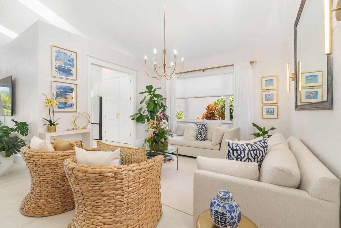 8270 Bob O Link Drive