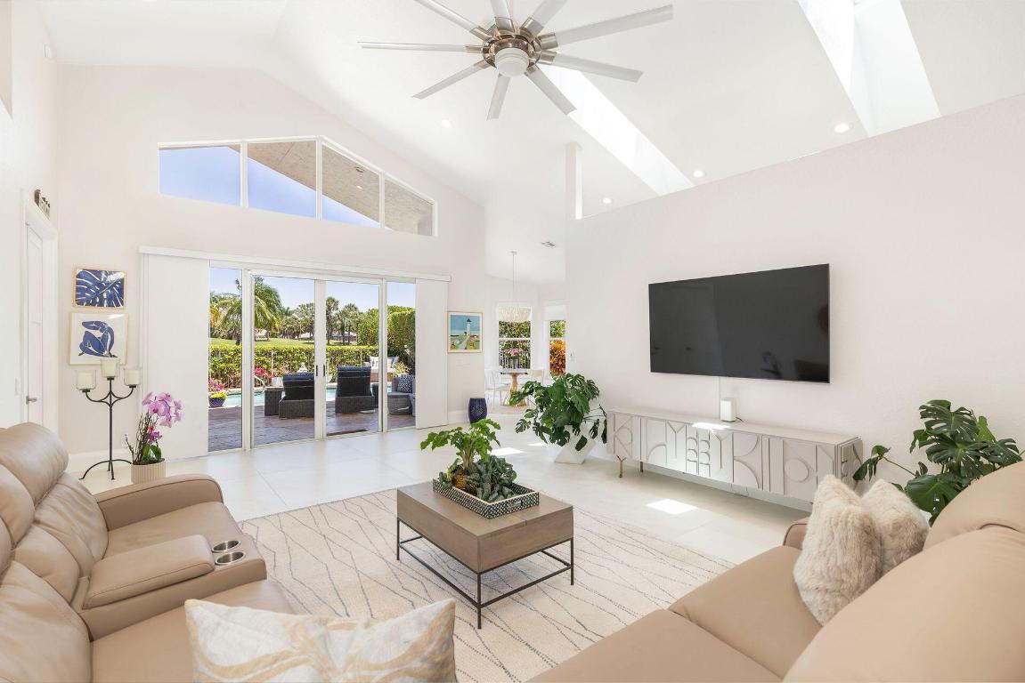 8270 Bob O Link Drive