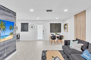 AVON HEIGHTS - Residential Income