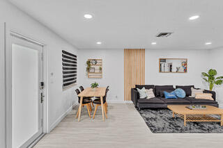 AVON HEIGHTS - Residential Income