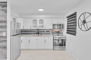 AVON HEIGHTS - Residential Income