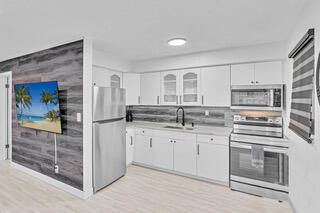 AVON HEIGHTS - Residential Income