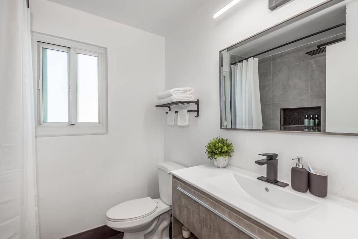 AVON HEIGHTS - Residential Income