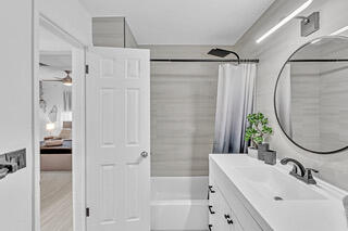 AVON HEIGHTS - Residential Income