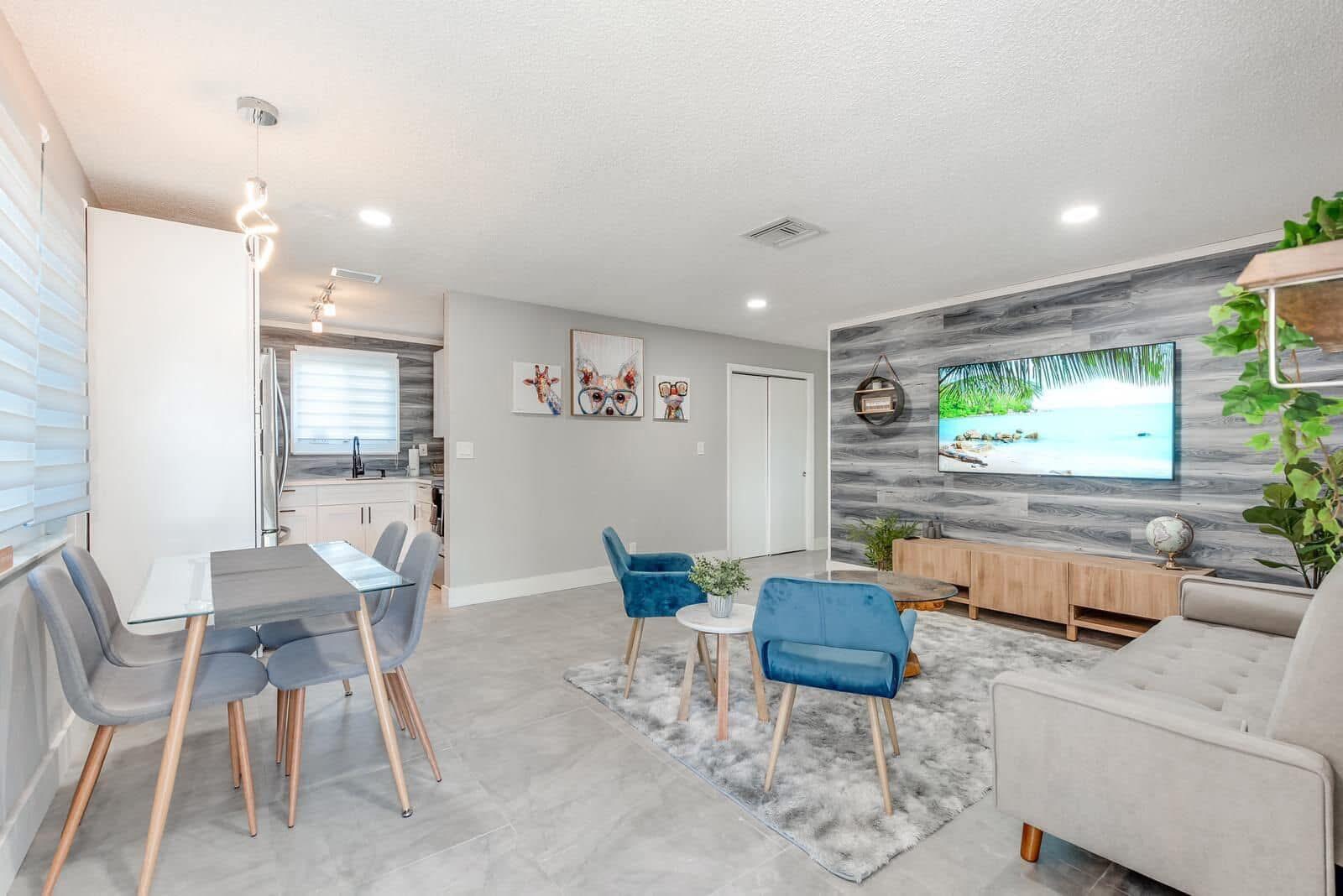 AVON HEIGHTS - Residential Income