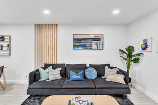 AVON HEIGHTS - Residential Income