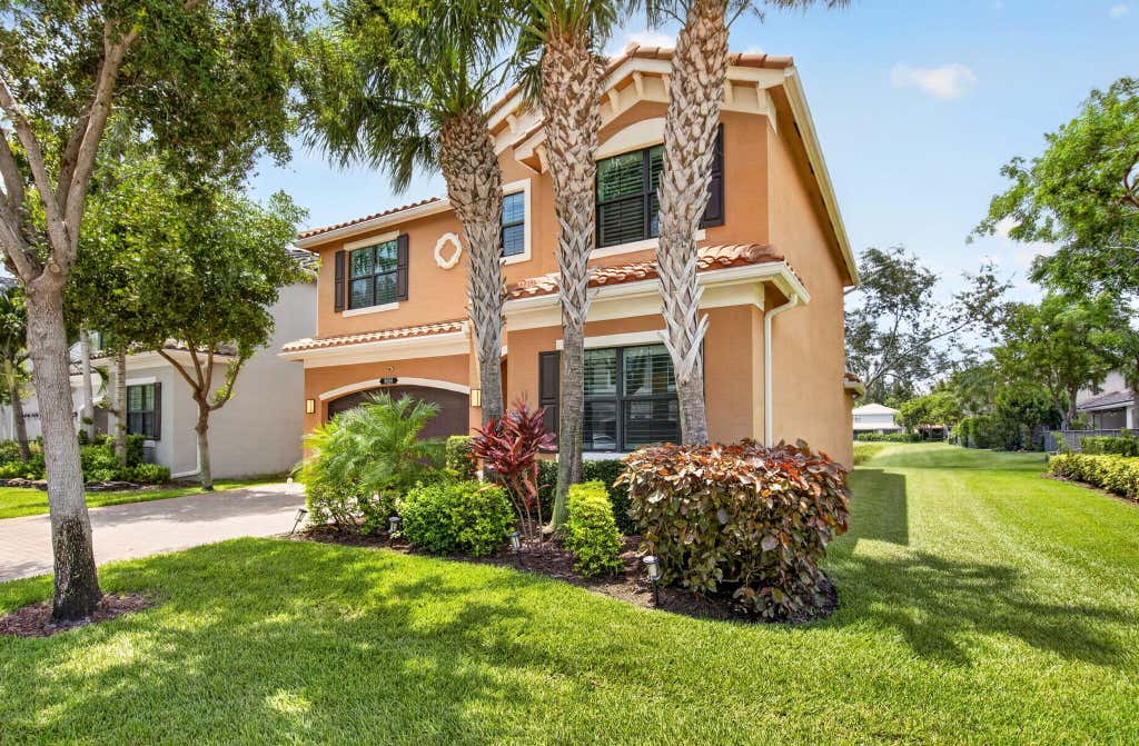 Photo of 8059 Cactus Quartz Circle, Delray Beach, FL 33446 (MLS # B26053409)