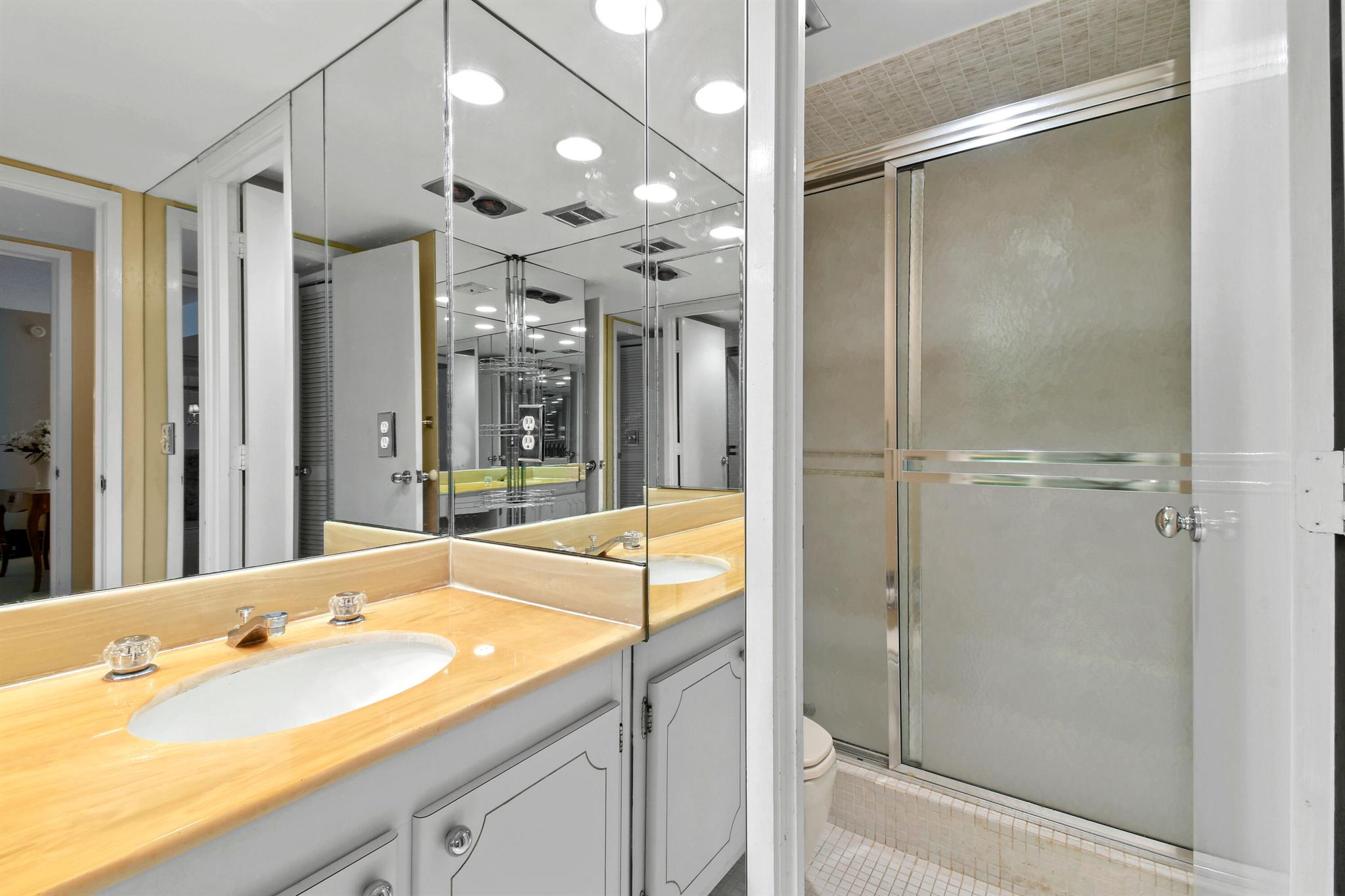 SUN AND SURF ONE HUNDRED - Residential