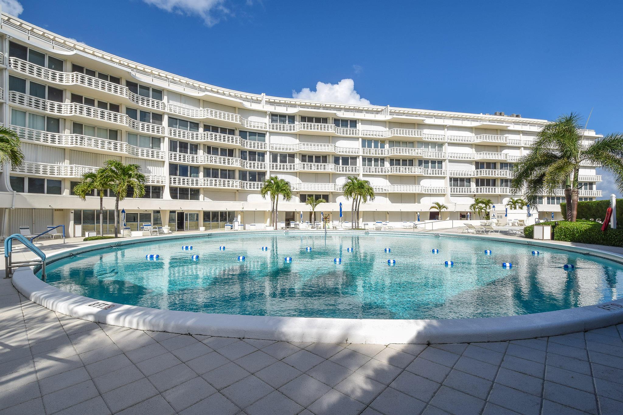 SUN AND SURF ONE HUNDRED - Residential