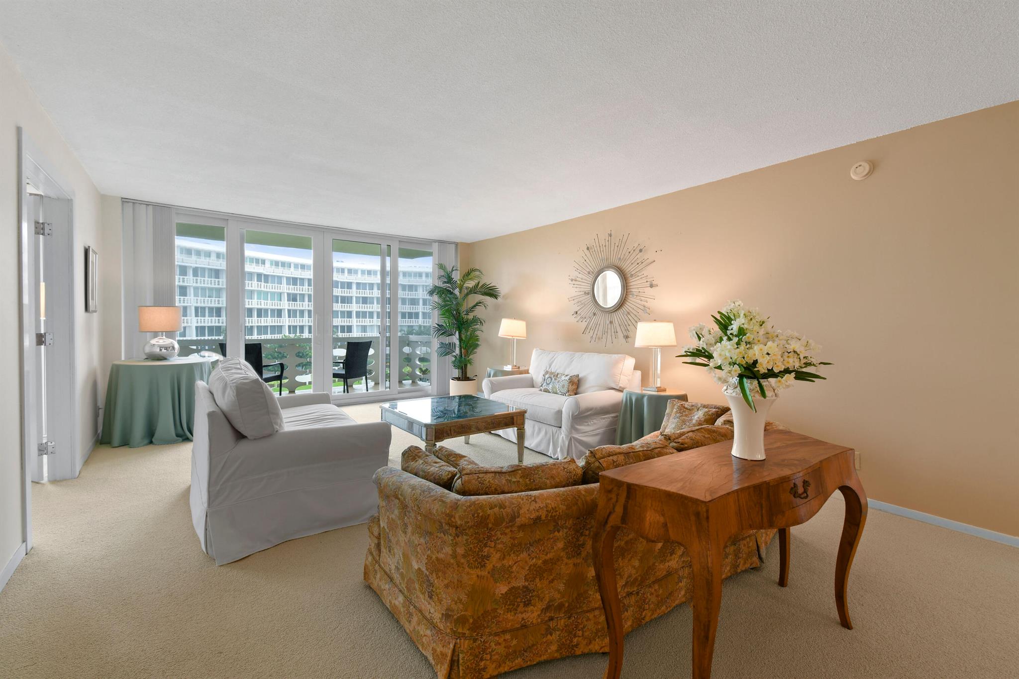 SUN AND SURF ONE HUNDRED - Residential