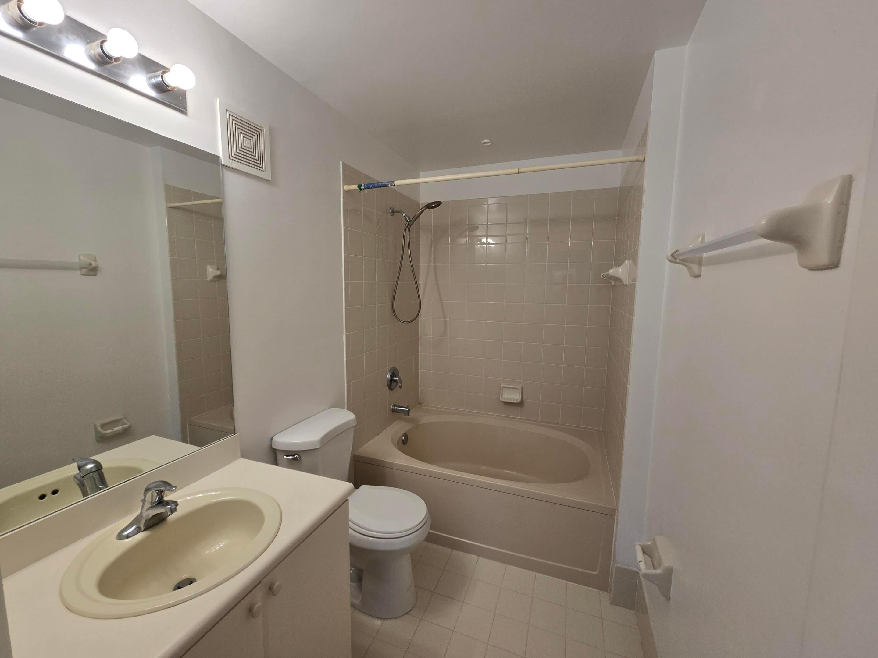 1016 SHOMA Drive