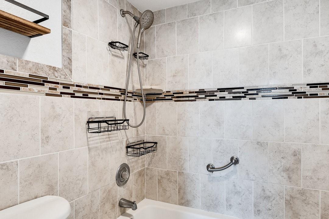 Lime Bay - Residential Lease