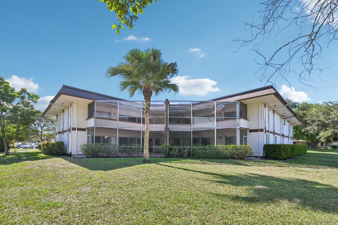 GREENWAY VILLAGE NORTH CONDO 2 - Residential