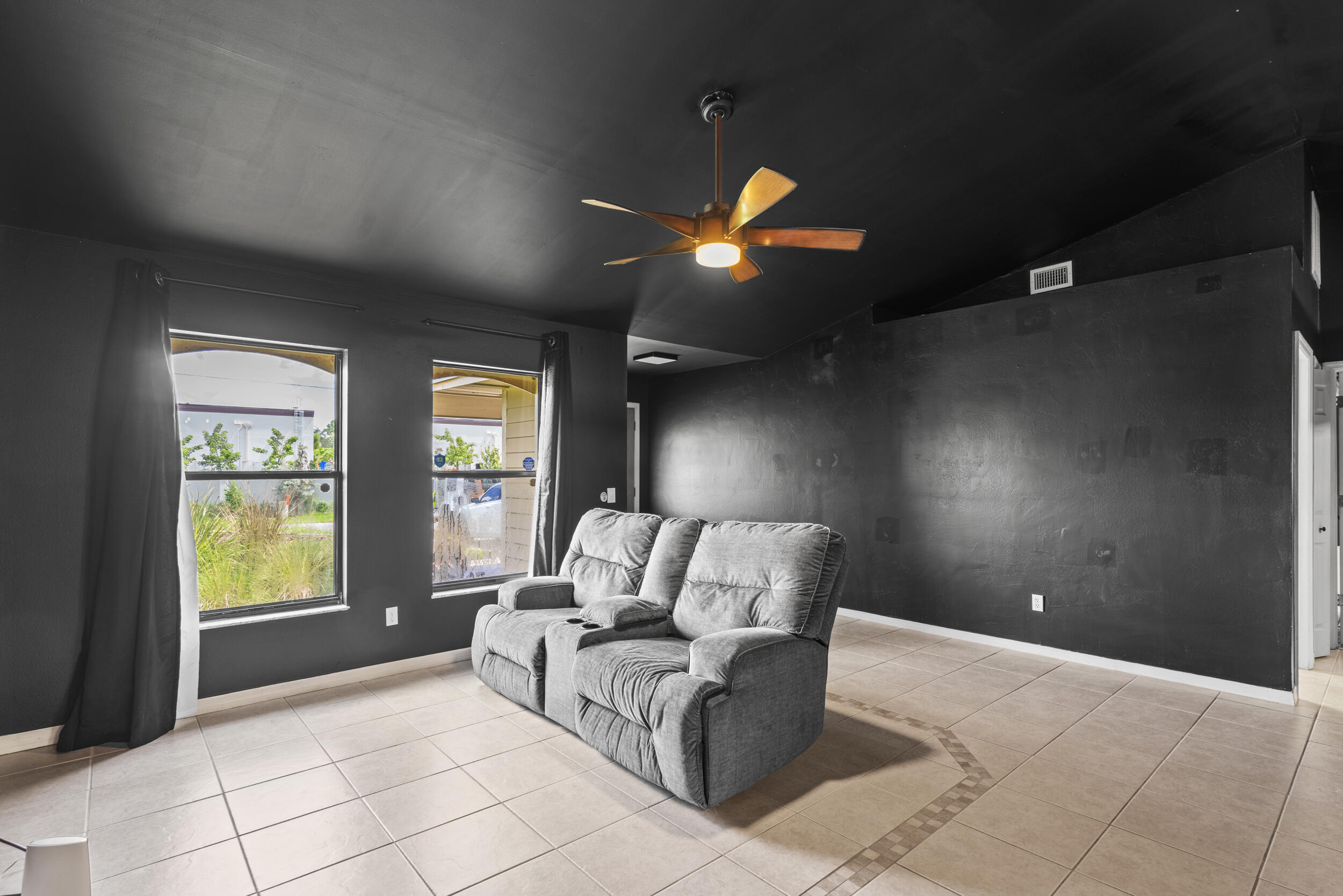 PORT ST LUCIE SECTION 14 - Residential