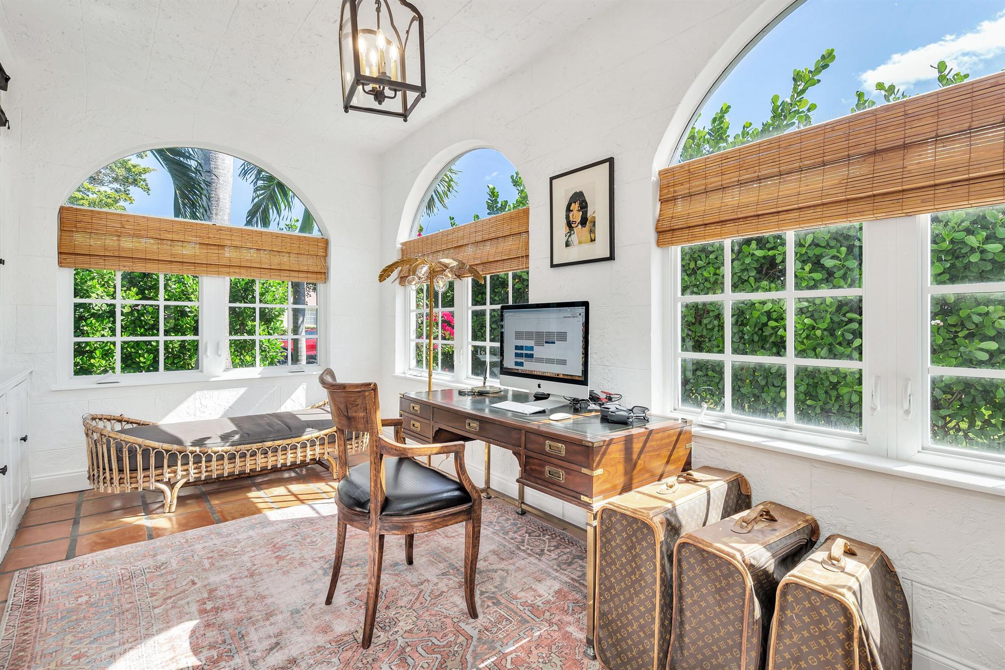 EDGEWATER - Residential