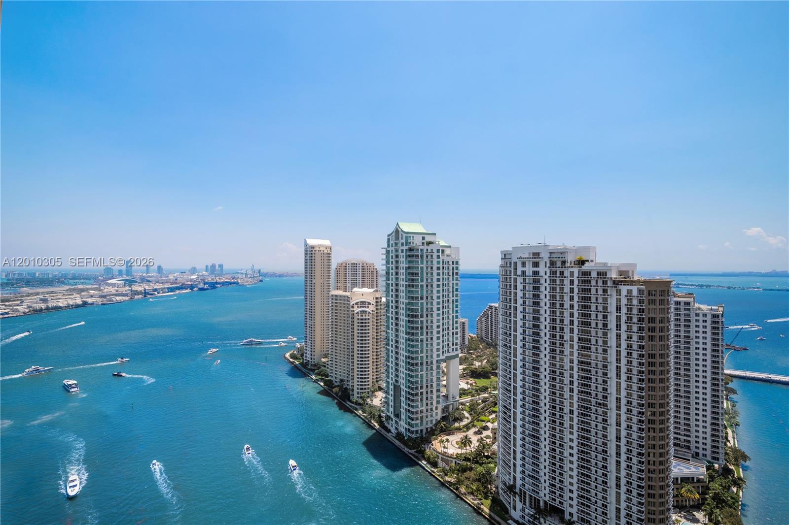 300 Biscayne Blvd Way 3503C, Miami FL 33131