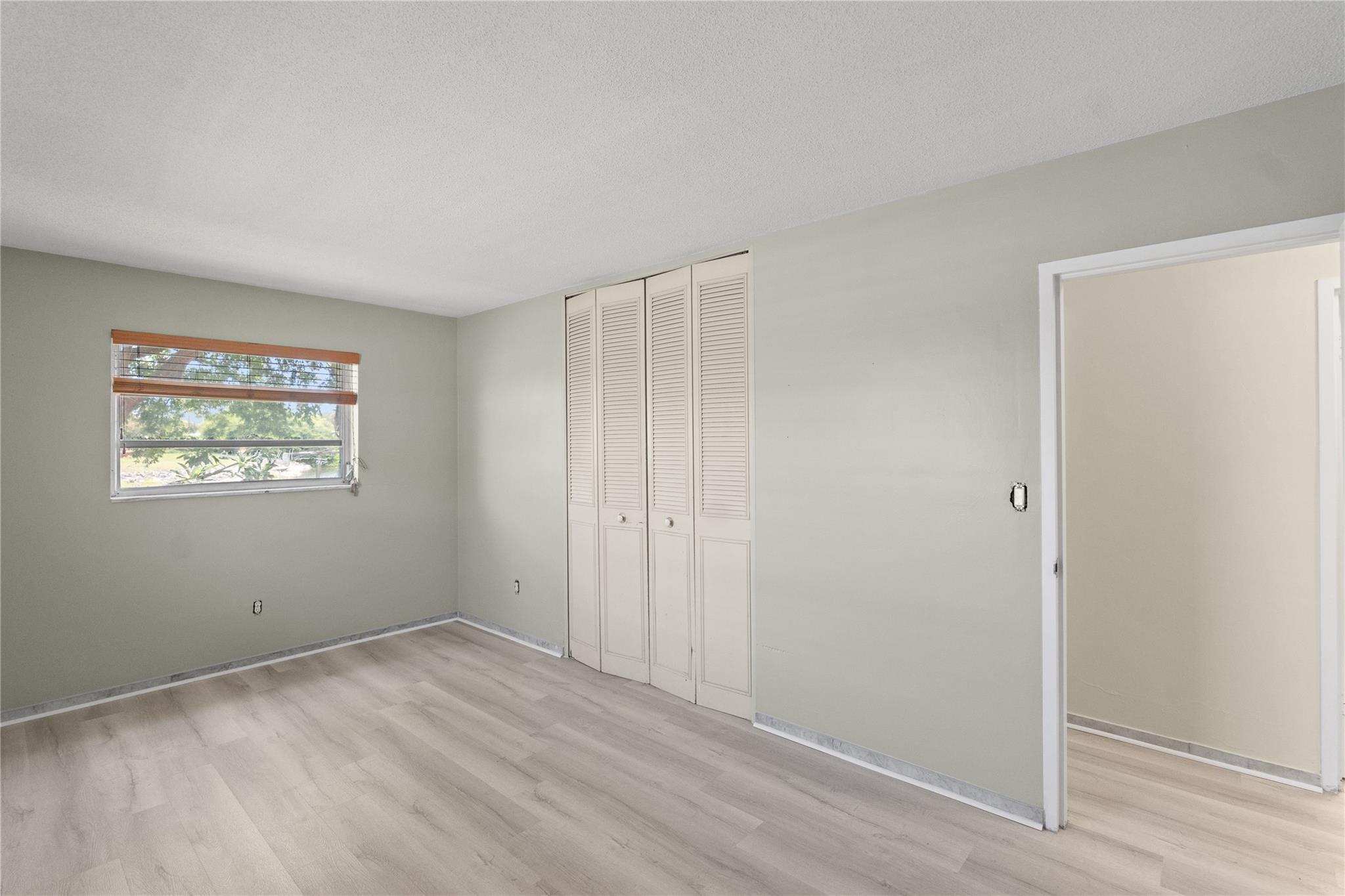 Margate Shores 2nd Add 70 - Residential Lease