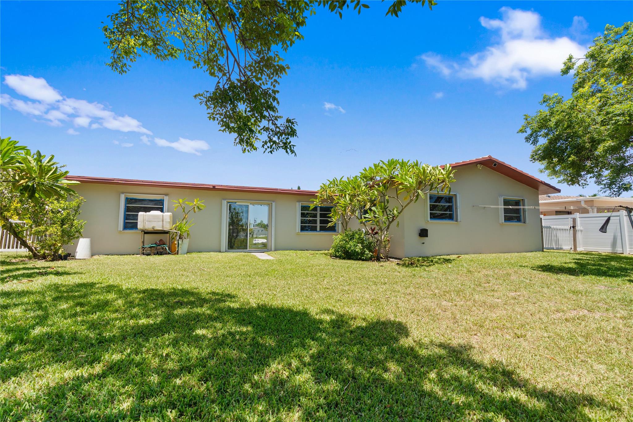 Margate Shores 2nd Add 70 - Residential Lease