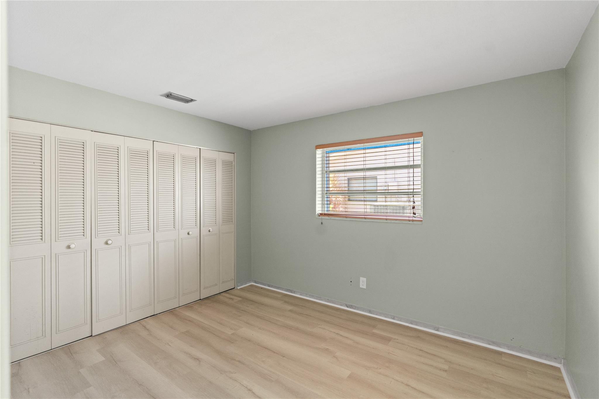 Margate Shores 2nd Add 70 - Residential Lease