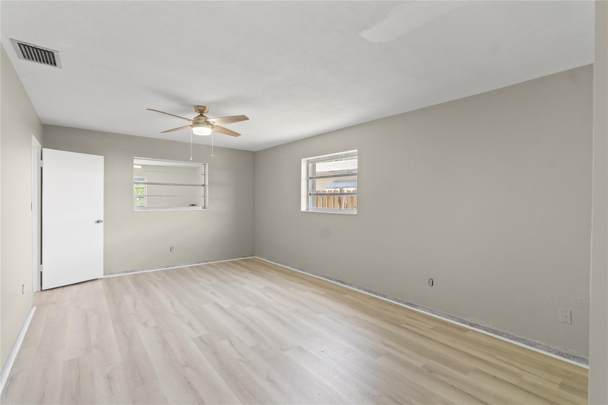Margate Shores 2nd Add 70 - Residential Lease