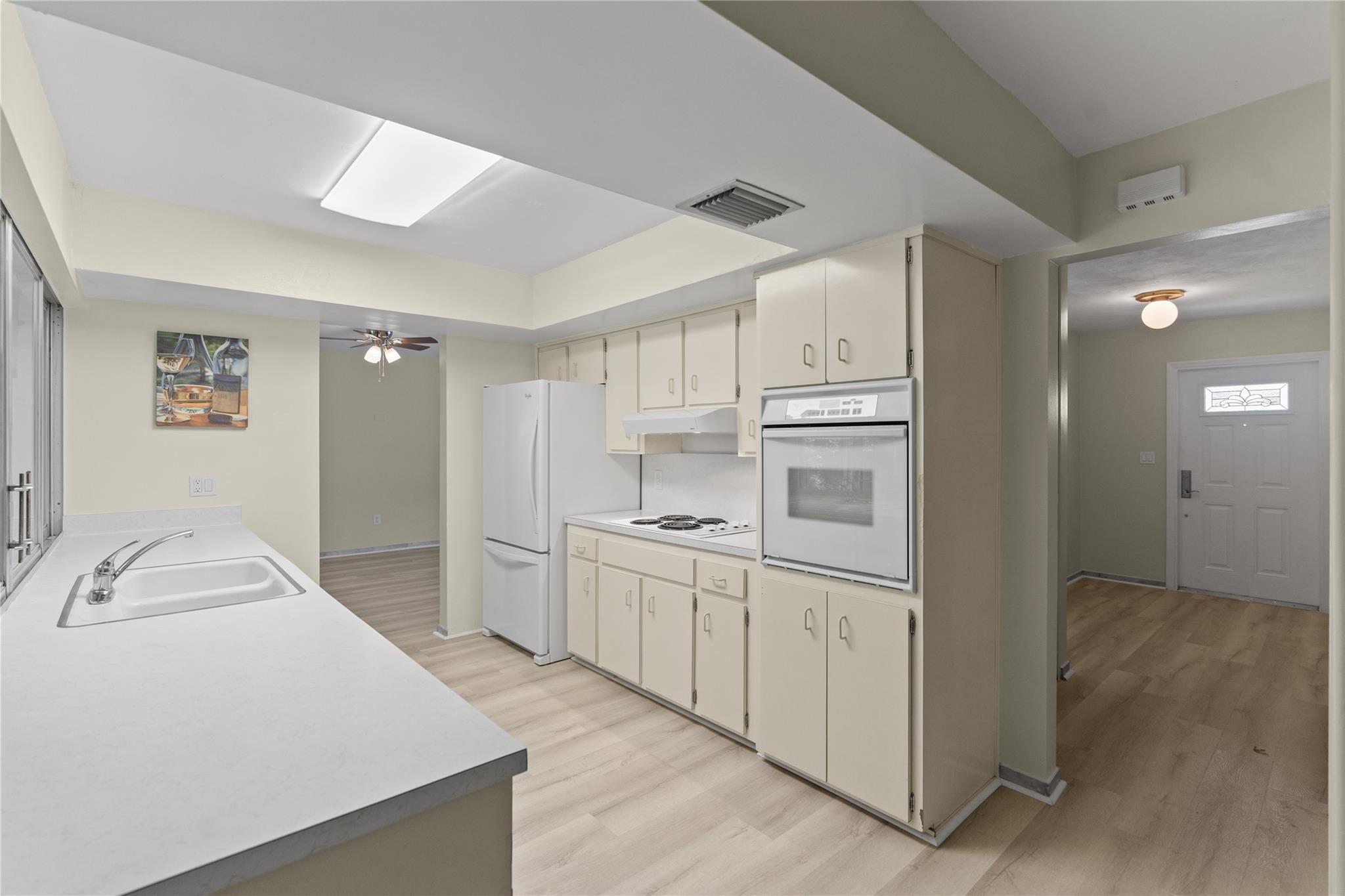 Margate Shores 2nd Add 70 - Residential Lease