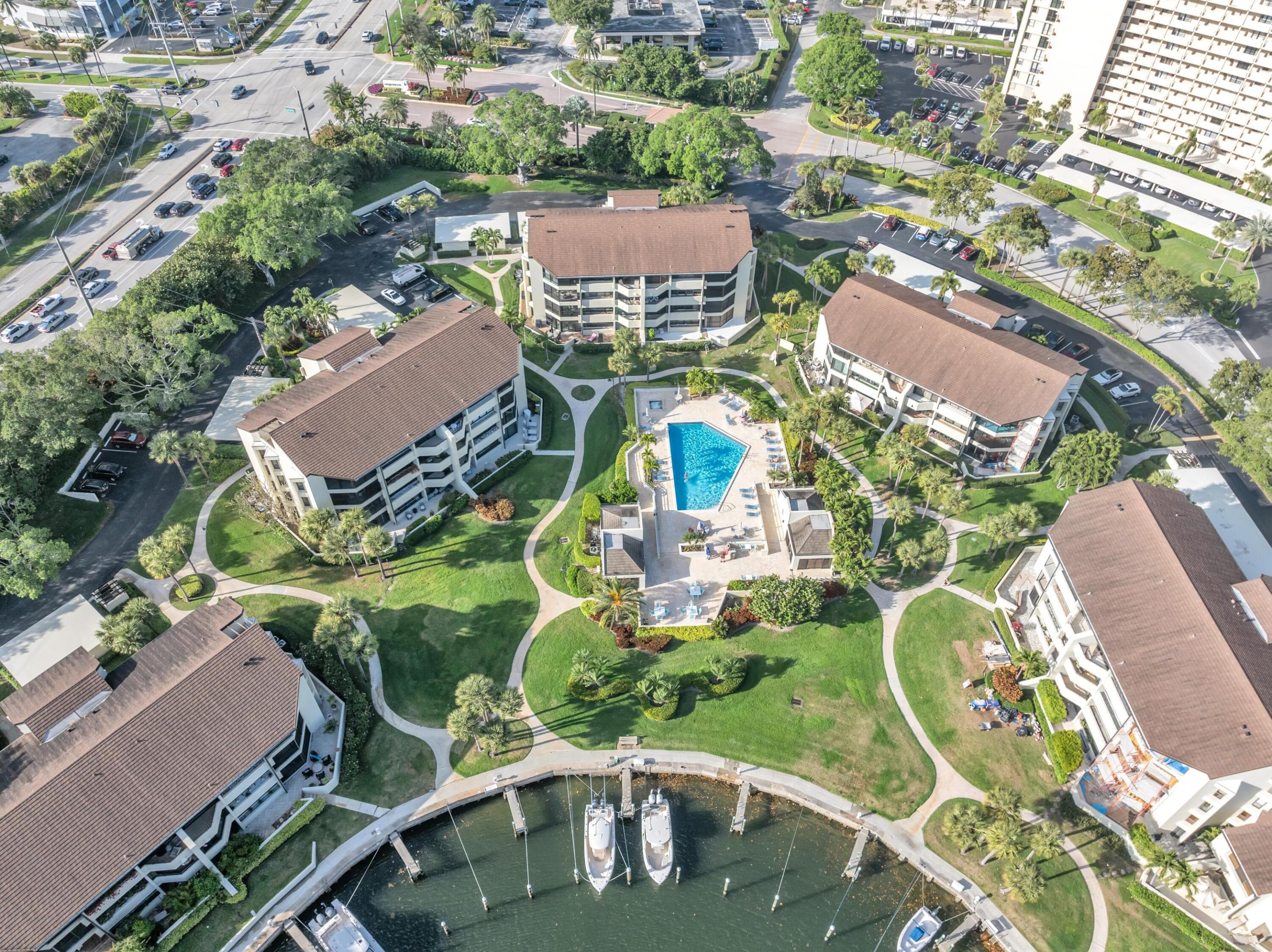 1117 Marine Way E K2r + Boat Slip #34