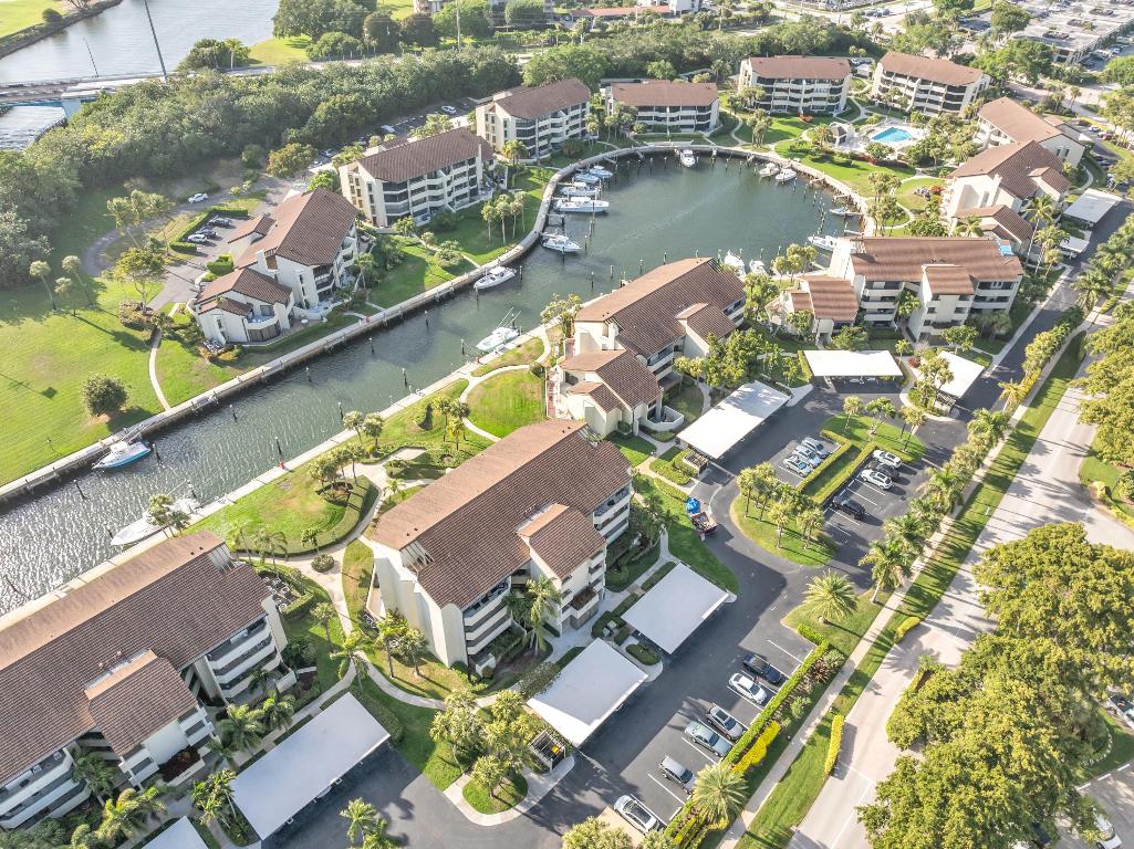 Village Harbor @ Old Port Cove - Residential