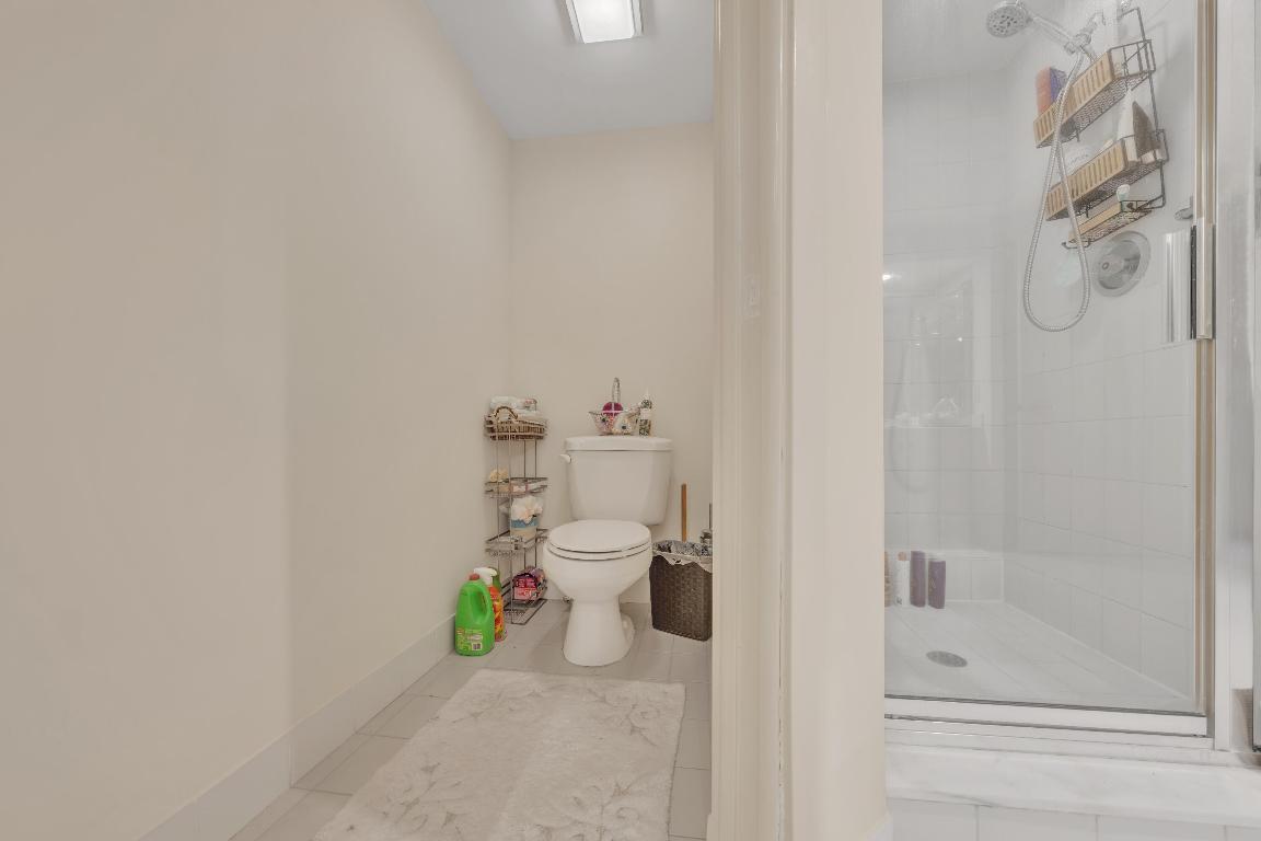 Village Harbor @ Old Port Cove - Residential