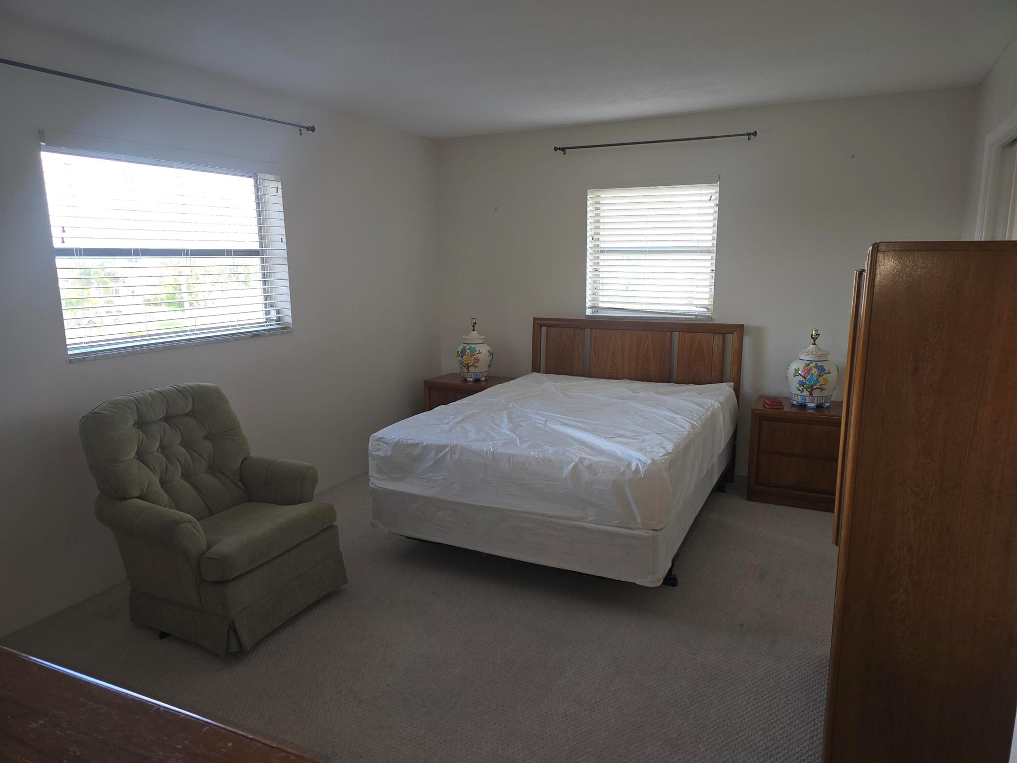 LAKE CLARKE GARDENS CONDO - Residential