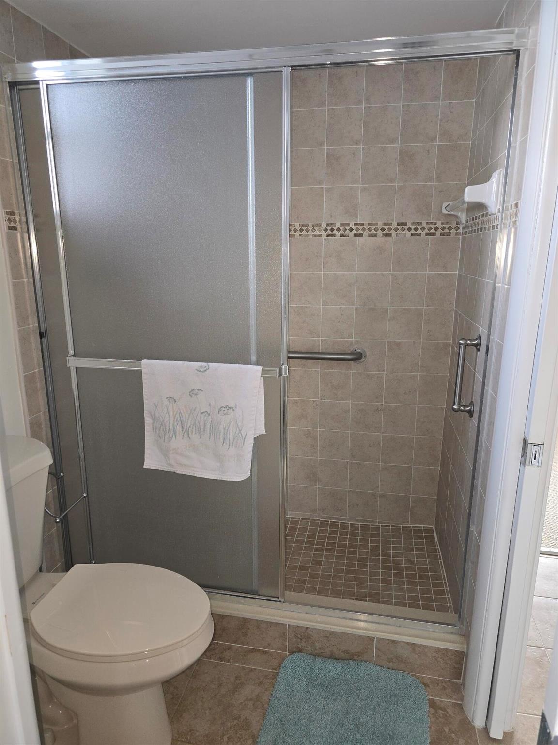 LAKE CLARKE GARDENS CONDO - Residential