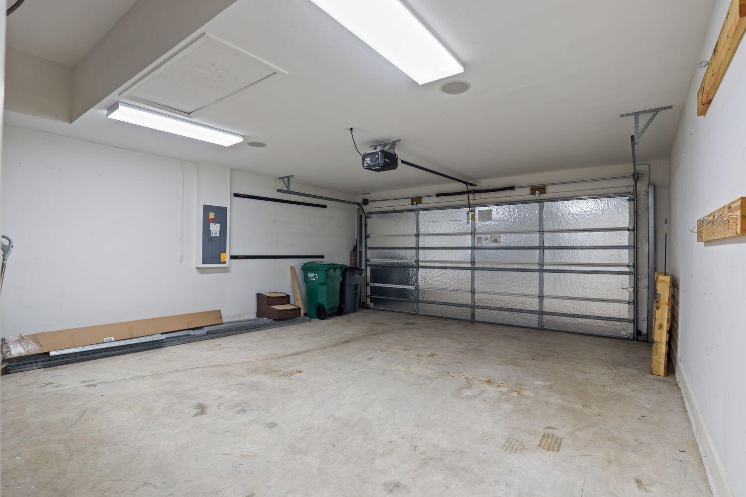 Island Point - Residential