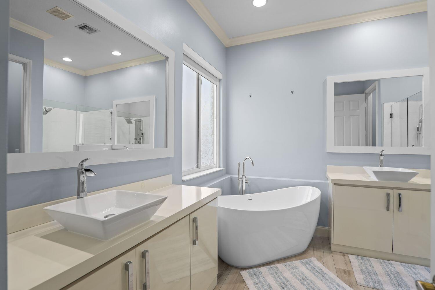 Island Point - Residential