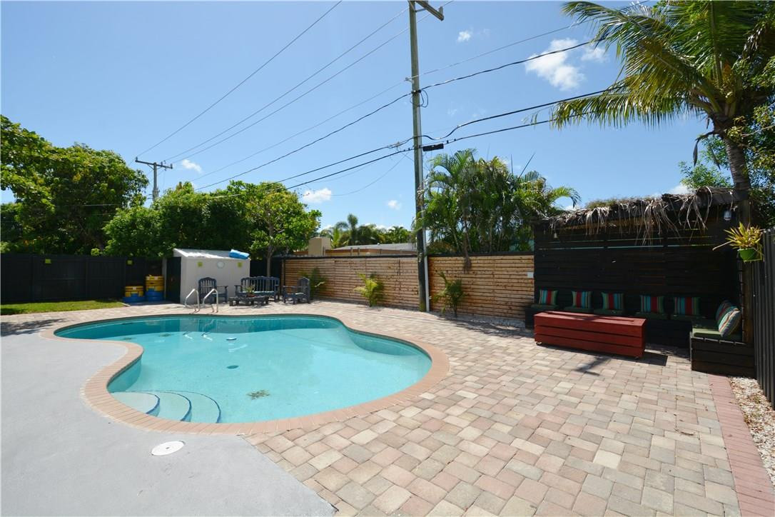 Patterson Park 39-33 B - Residential