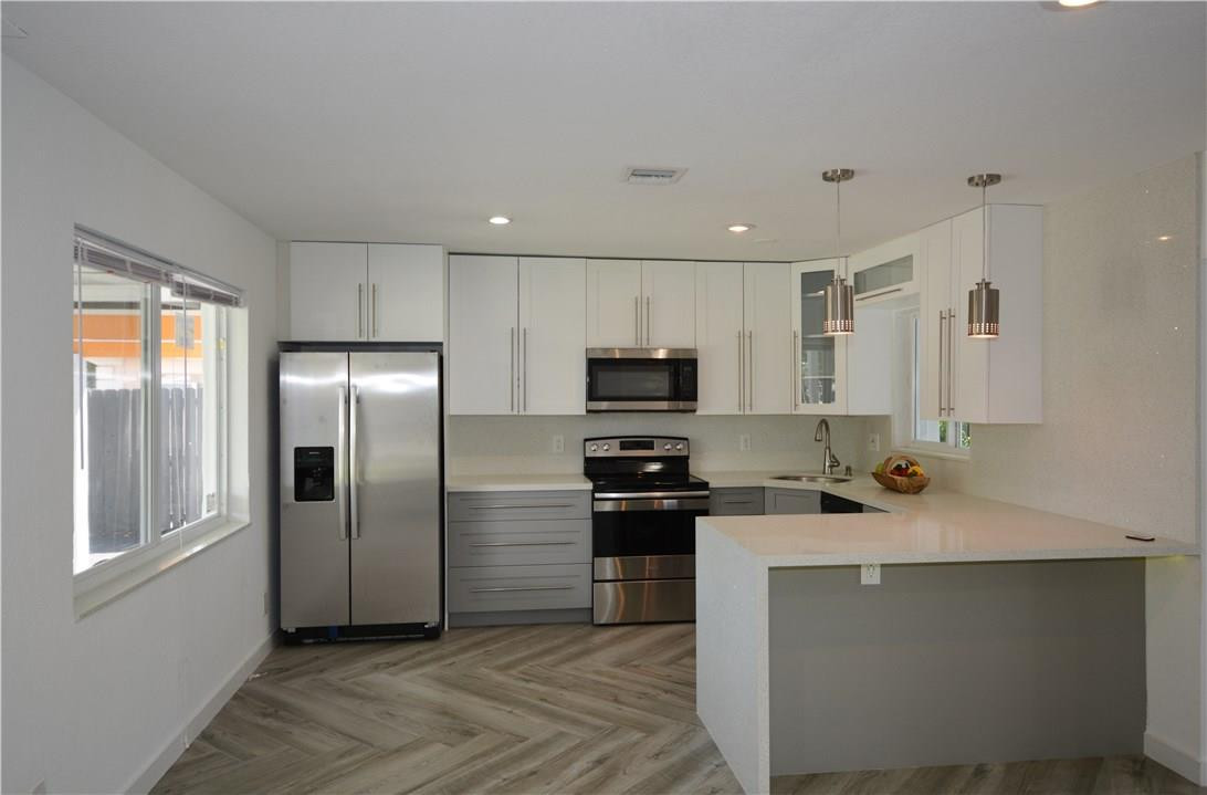 Patterson Park 39-33 B - Residential